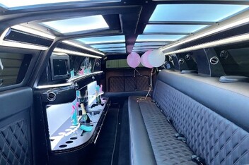 Norfolk Limousine Interior