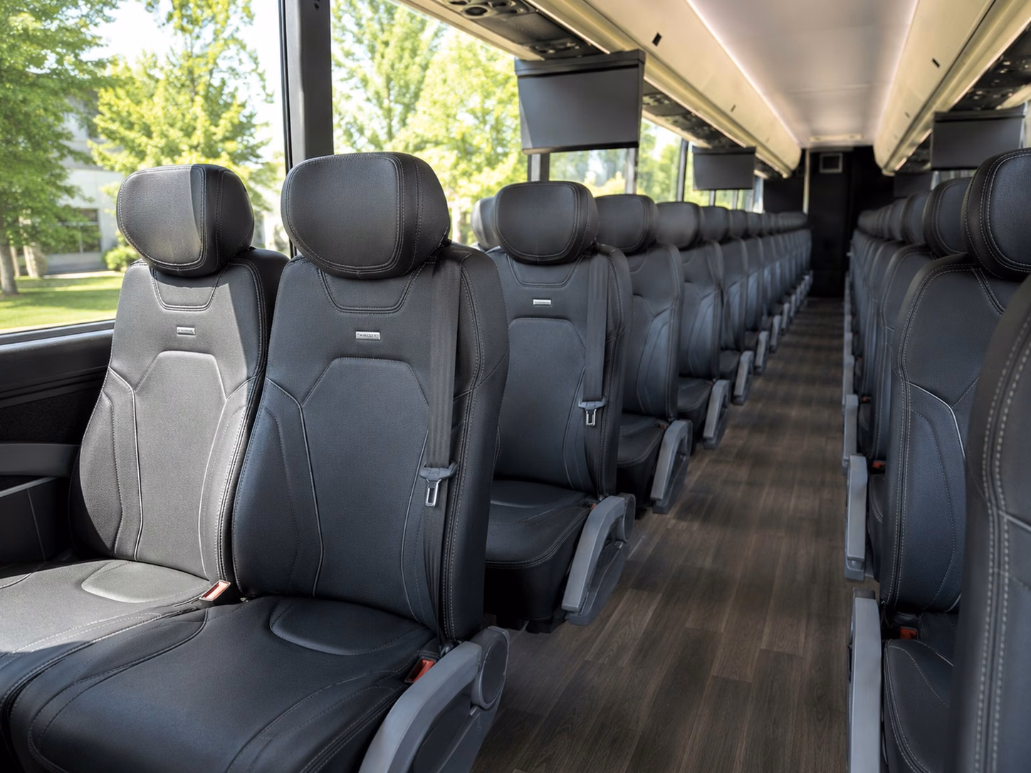 airport transfers and multi day wedding weekend transportation in norfolk