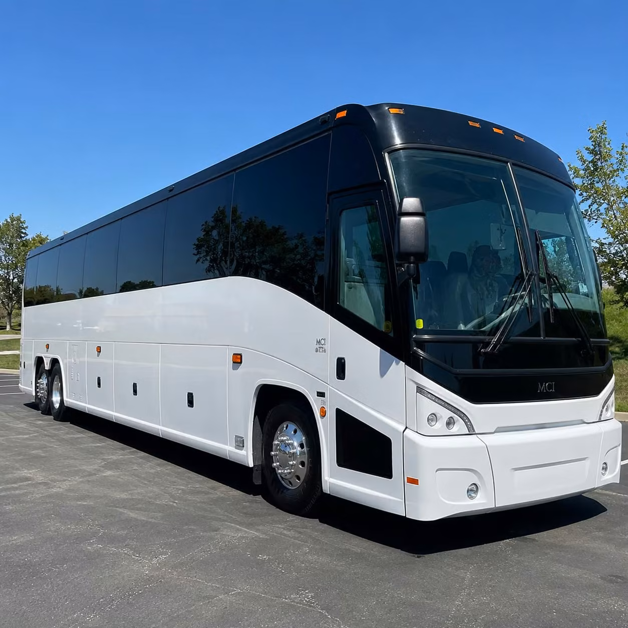 connecting norfolk s defense and government workforce with reliable daily shuttle service